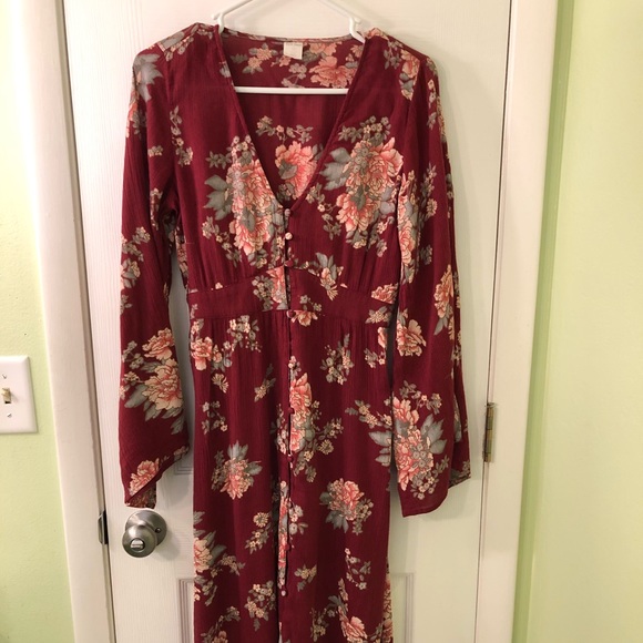 5/$25 Boho Maxi Dress - Picture 2 of 8